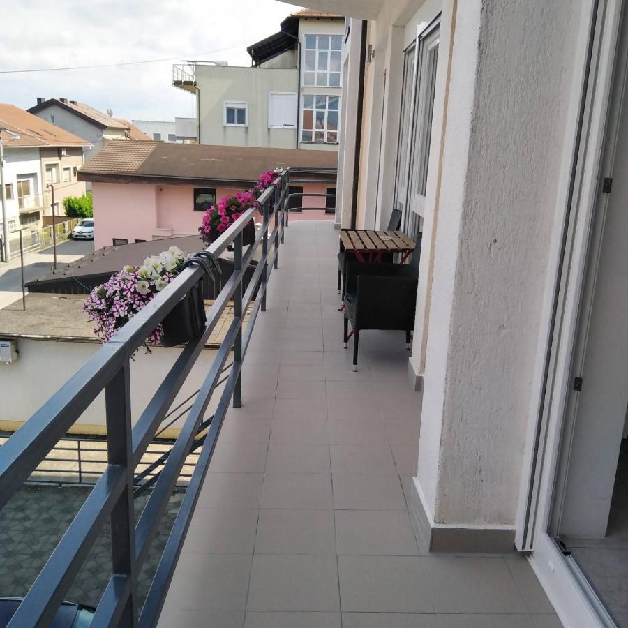 Apartman Zagreb , With Balcony And Free Parking Exterior foto