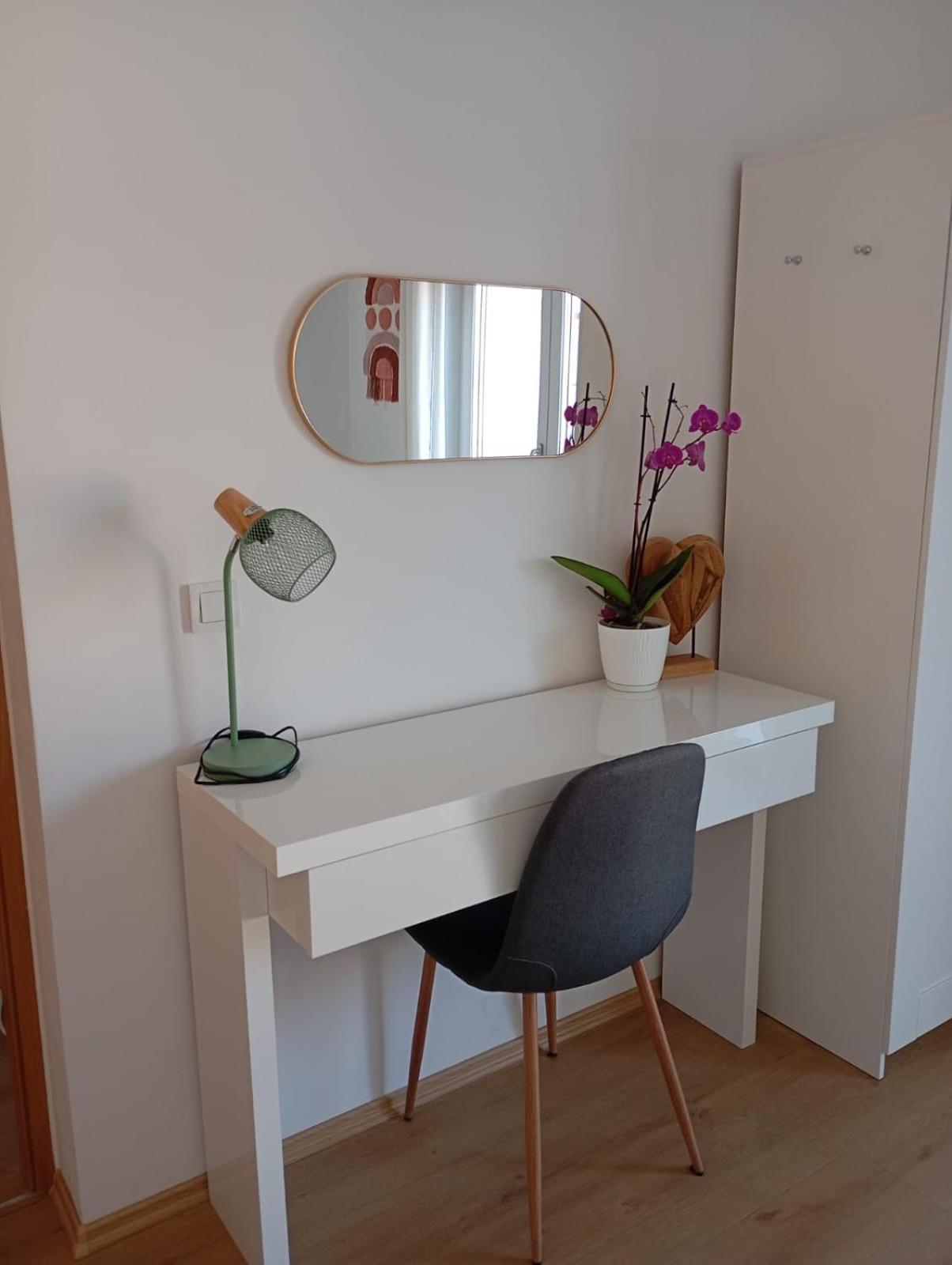 Apartman Zagreb , With Balcony And Free Parking Exterior foto